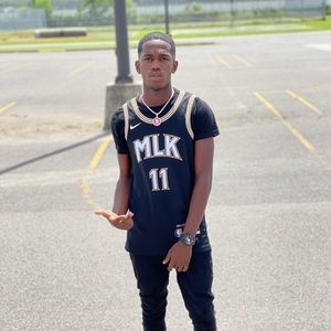 Meet your Posher, Meddy